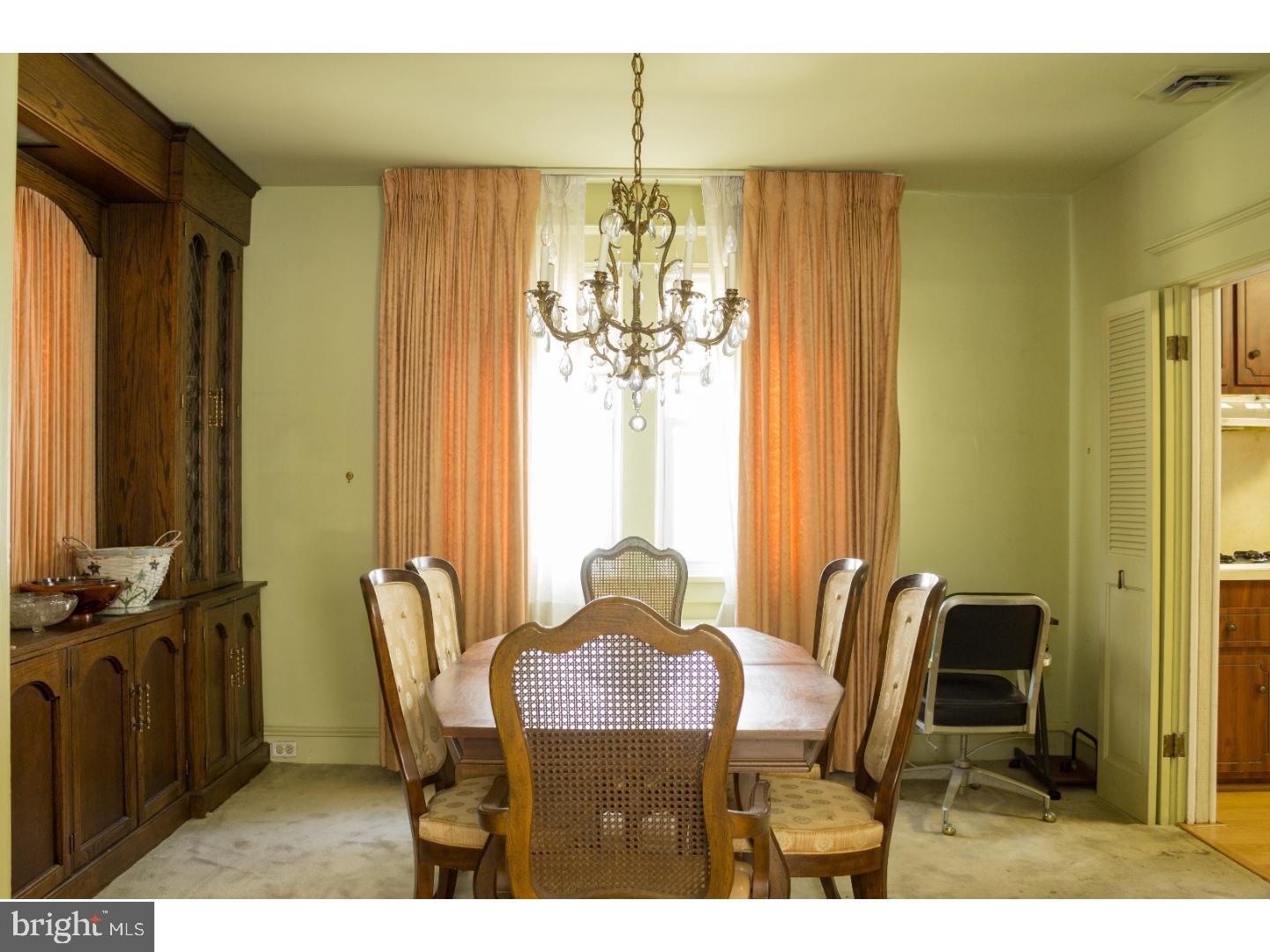 128 Spring Street Woodbury, NJ 08096 - Photo 5 of 19 Gallery Image 5