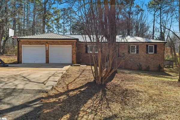 $299,999 | 104 Topeka Lane, Pendleton, SC 29670