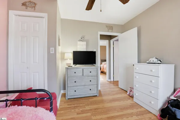 $299,999 | 104 Topeka Lane, Pendleton, SC 29670