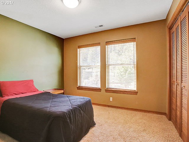 36078 Southeast Lusted Road Boring, OR 97009 - Photo 12 of 27