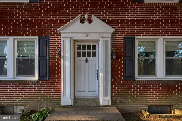 $875,000 | 2596 Old Philadelphia, Bird-in-Hand, PA 17505