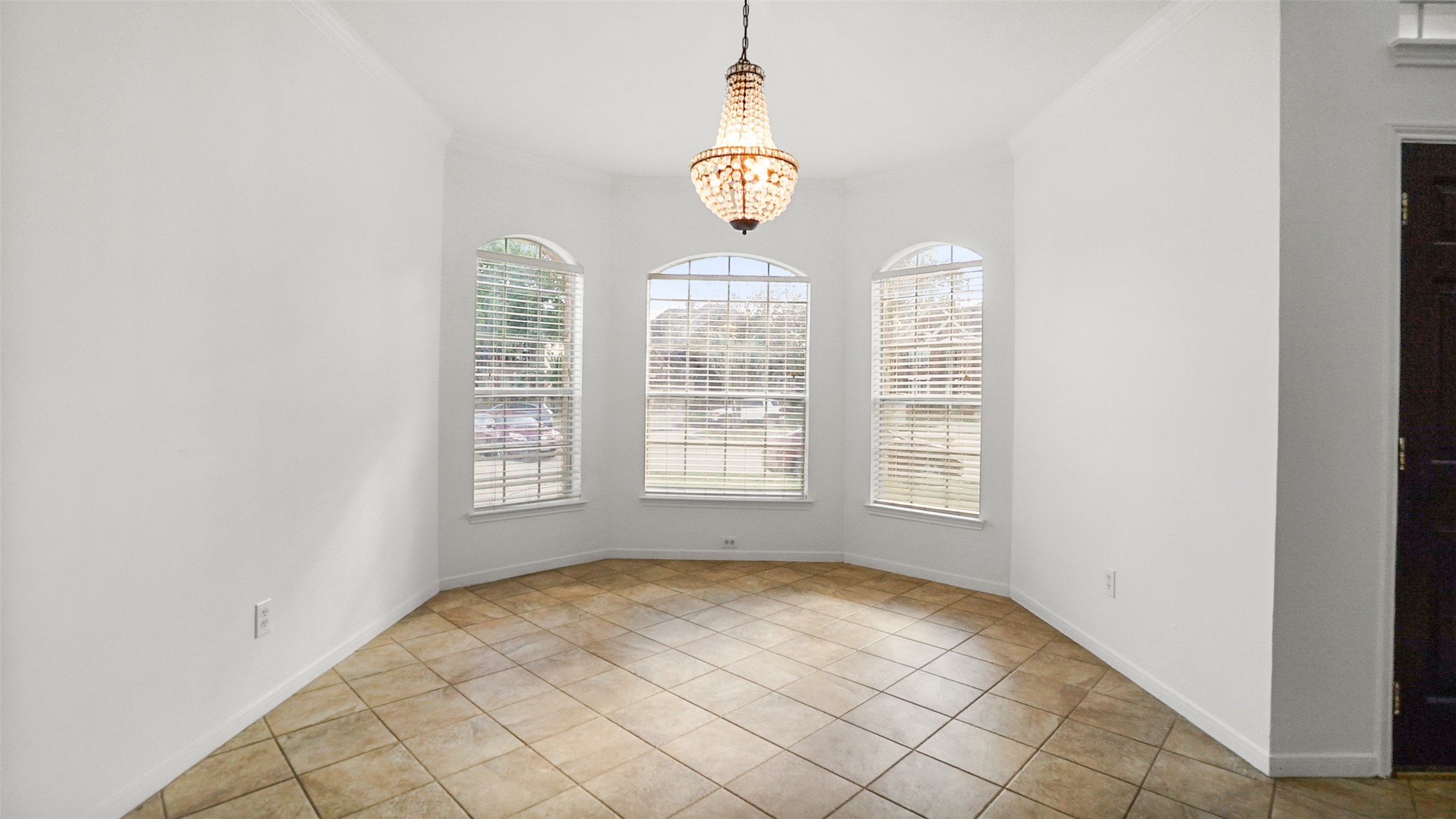 810 Flanners Court Spring, TX 77373 - Photo 8 of 42 a view of an empty room with a window