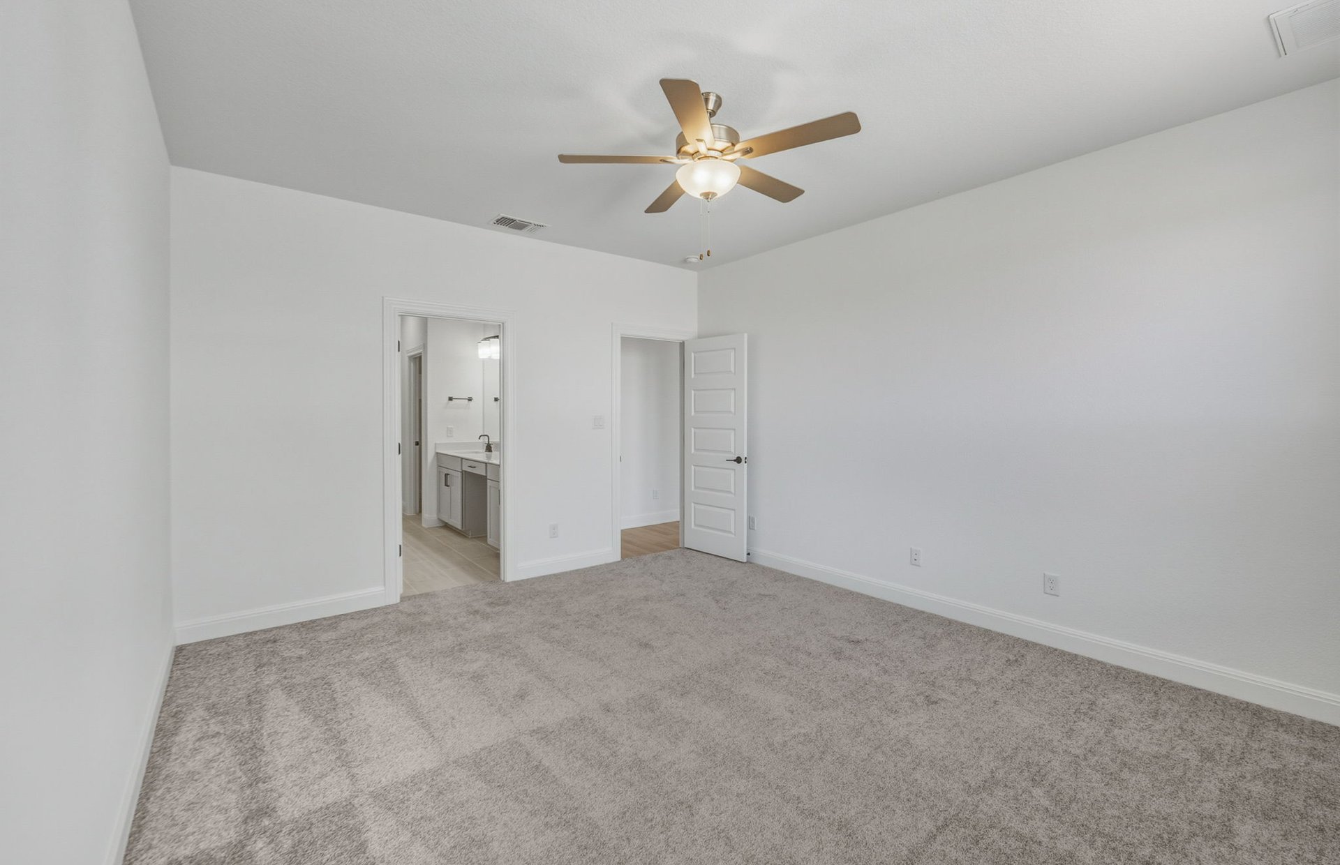 16800 Catemaco Walk Manor Manor, TX 78653 - Photo 11 of 26 a view of an empty room