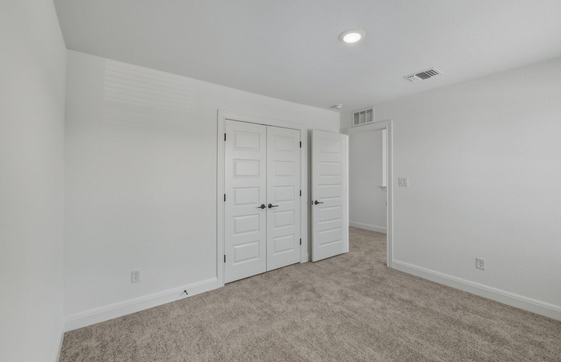 16800 Catemaco Walk Manor Manor, TX 78653 - Photo 18 of 26 a view of an empty room