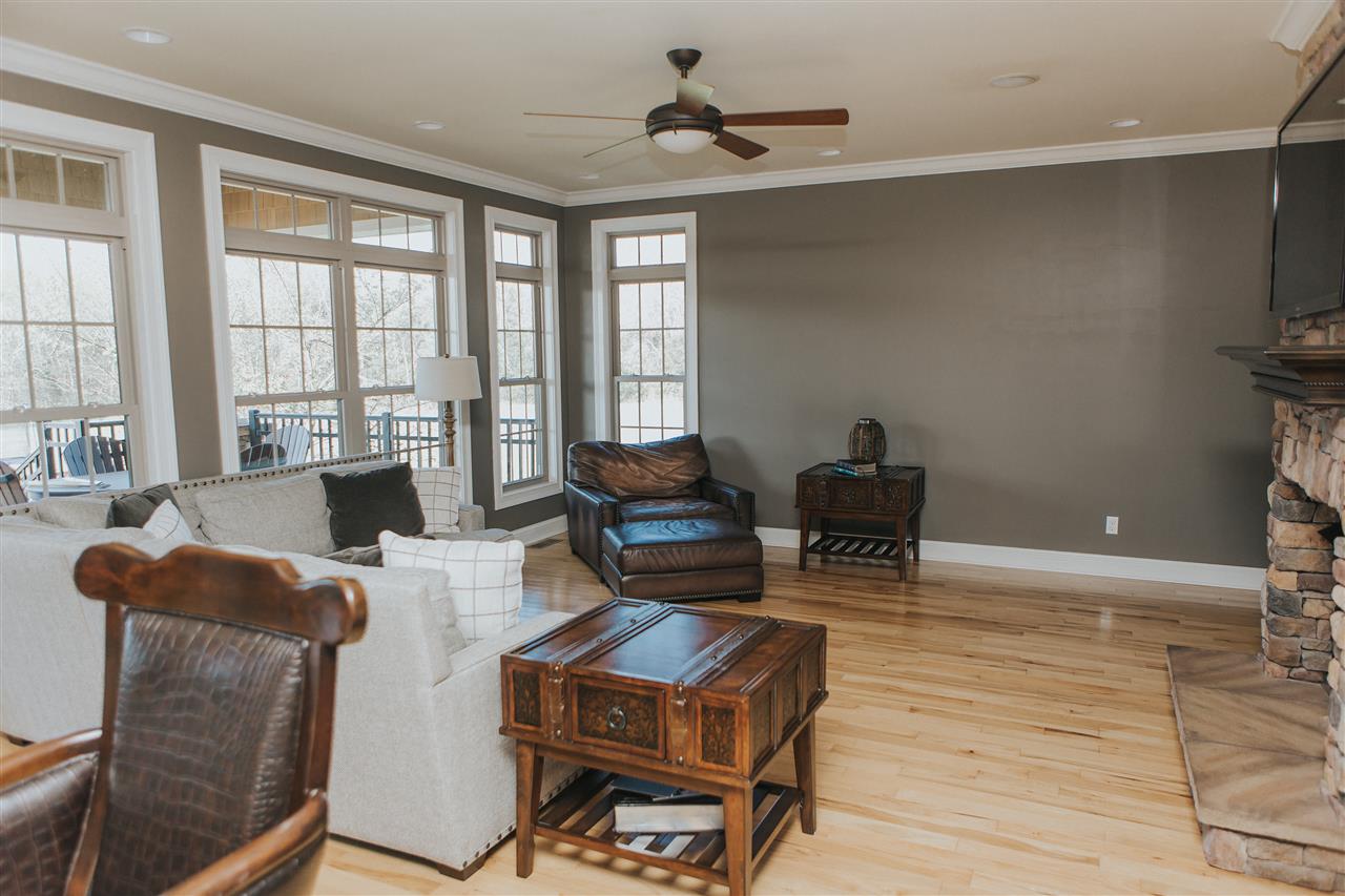 1619 Highland Lick Road Russellville, KY 42276 - Photo 8 of 35 Gallery Image 8