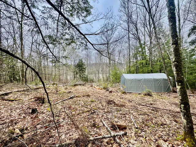 $140,000 | 1429 Canada Road, Moscow, ME 04920