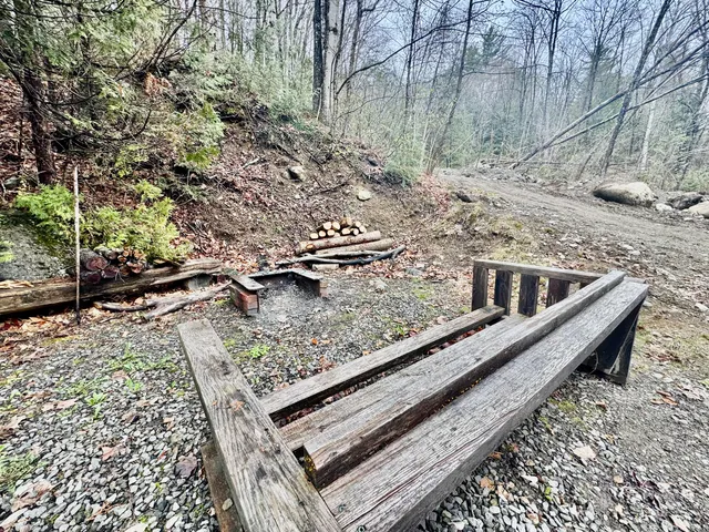 $140,000 | 1429 Canada Road, Moscow, ME 04920