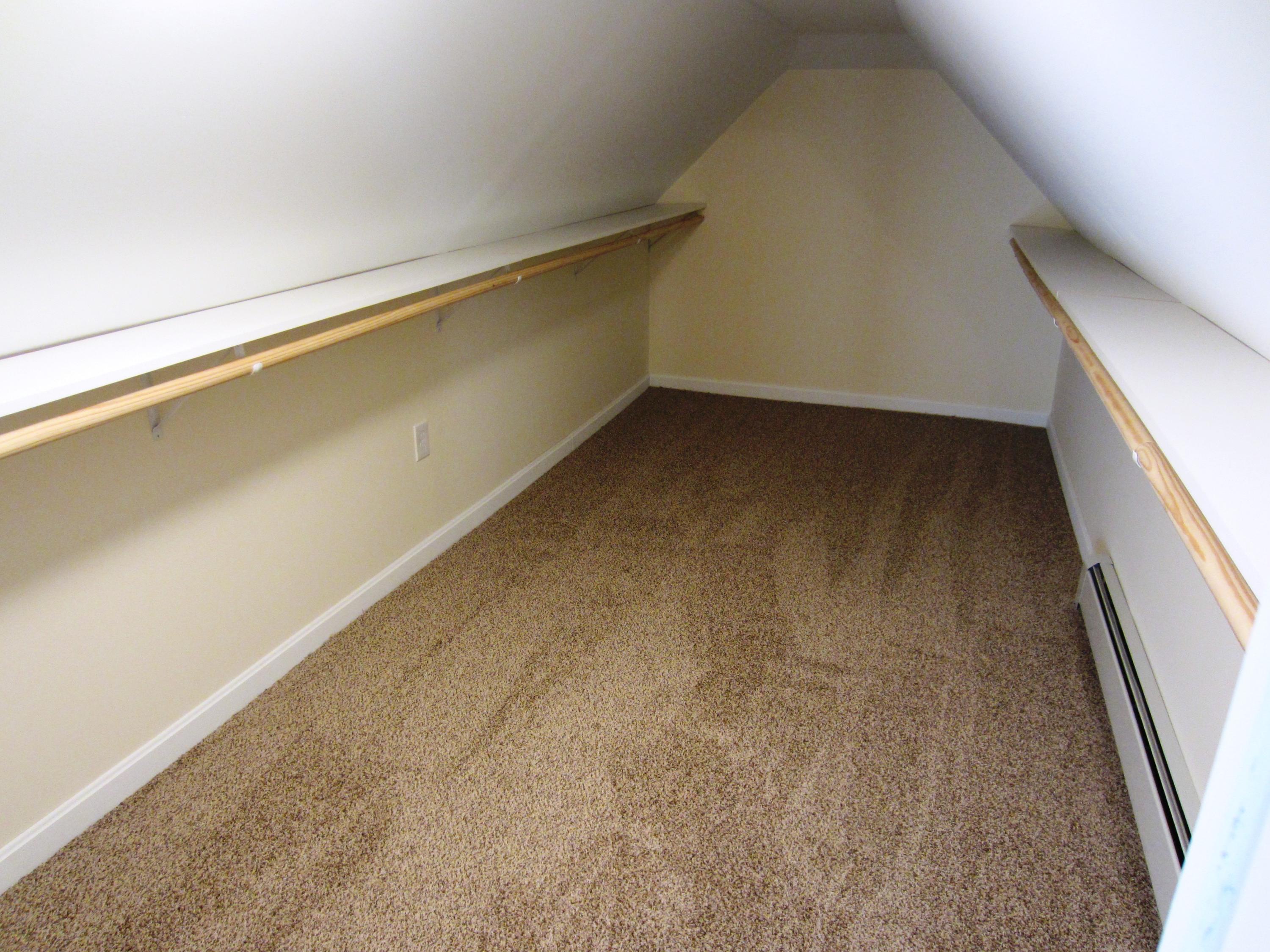 808 Beech Ridge Road North Berwick, ME 03906 - Photo 23 of 30 Master Closet