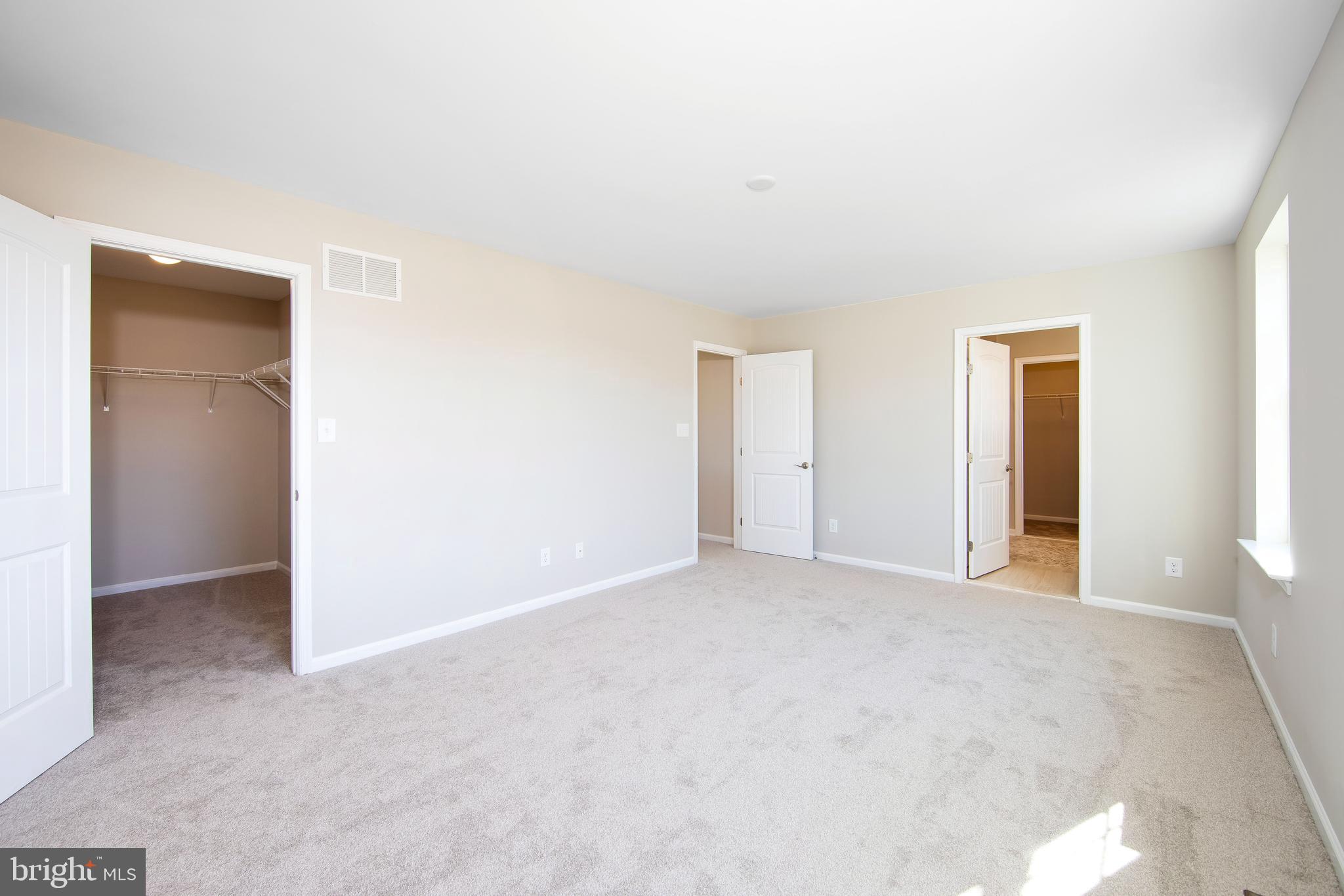 2 Cayuga Way Short Hills, NJ 07078 - Photo 11 of 17