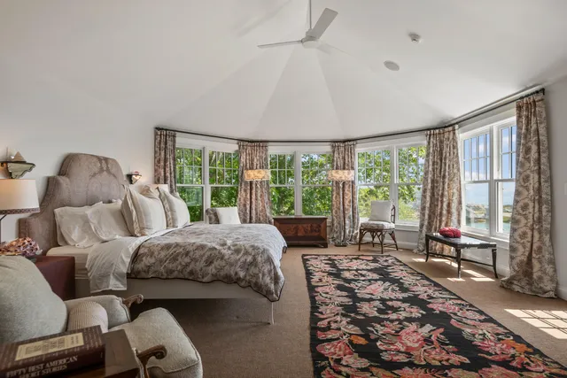 $7,500,000 | 18 Nehoc Lane, Kennebunkport, ME 04046