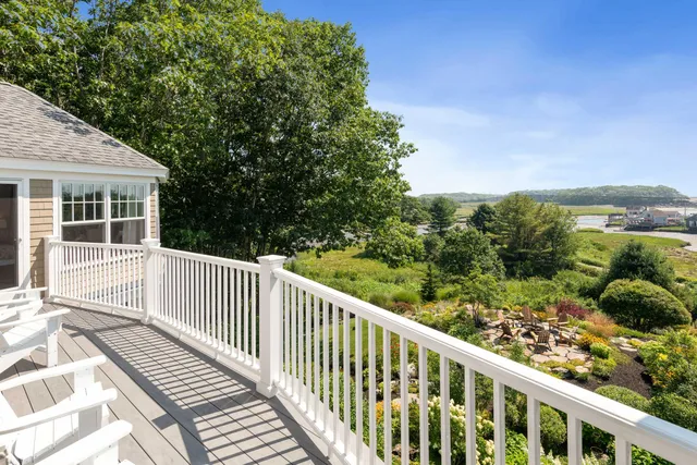 $7,500,000 | 18 Nehoc Lane, Kennebunkport, ME 04046