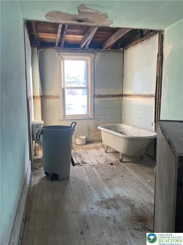 $20,000 | 1822 Centre Street, Ashland, PA 17921