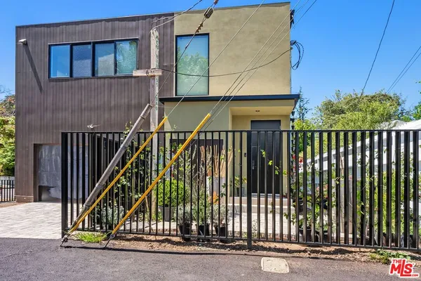 $4,600 | 2202 Washington Avenue, Unit B, Santa Monica, CA 90403