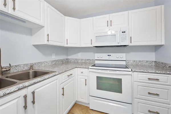 $144,900 | 2711 North Halifax Avenue, Unit 478, Daytona Beach, FL 32118