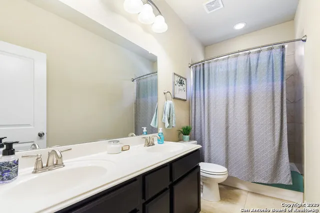 $2,650 | 1019 Stone Crossing, New Braunfels, TX 78132