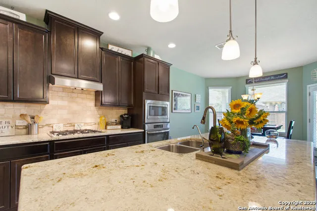 $2,650 | 1019 Stone Crossing, New Braunfels, TX 78132