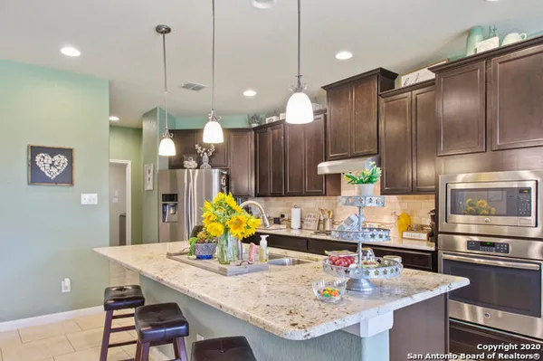 $2,650 | 1019 Stone Crossing, New Braunfels, TX 78132
