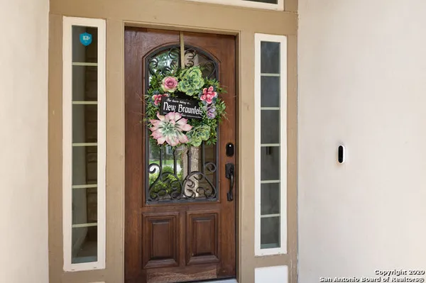 $2,650 | 1019 Stone Crossing, New Braunfels, TX 78132