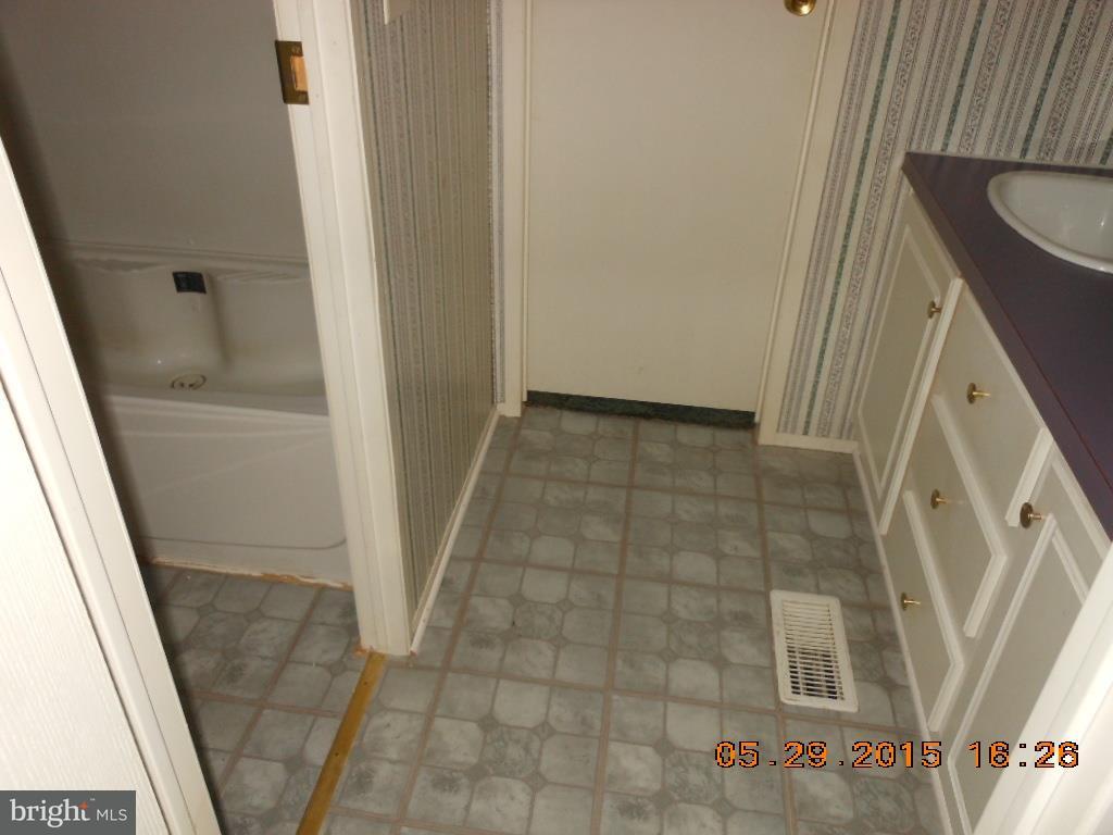 10619 Allens Mill Road Delmar, DE 19940 - Photo 11 of 14 Gallery Image 11