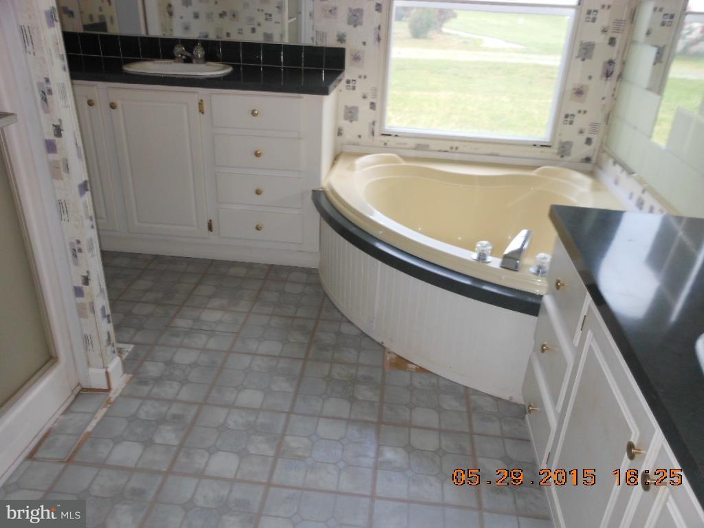 10619 Allens Mill Road Delmar, DE 19940 - Photo 8 of 14 Gallery Image 8