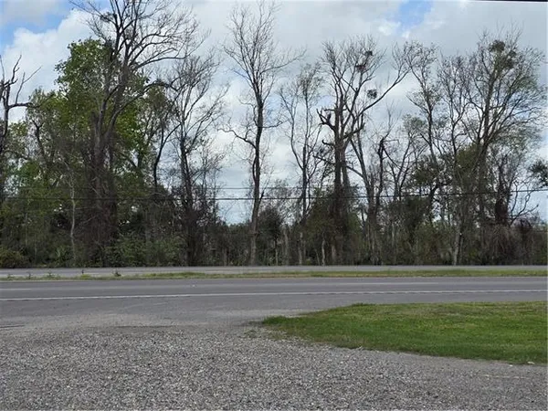 $40,500 | 14298 Highway 90, Boutte, LA 70080