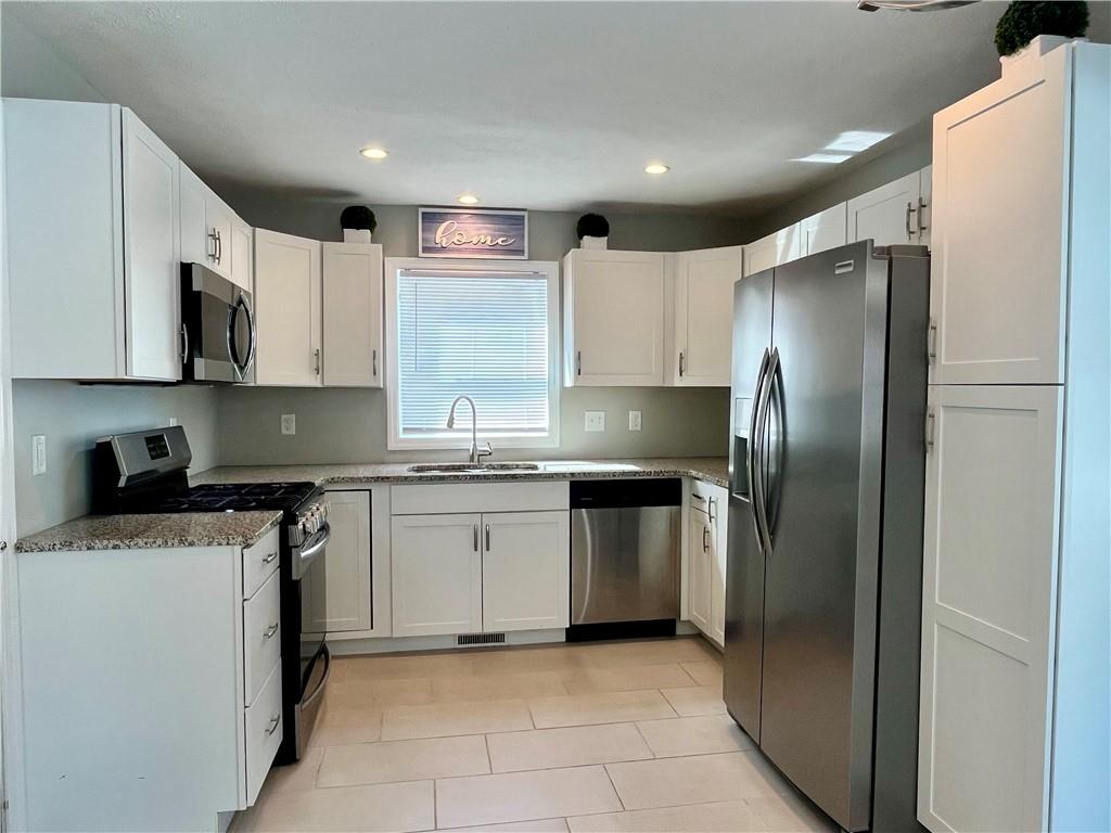 528 South 6th Street Indiana, PA 15701 - Photo 6 of 26 Kitchen