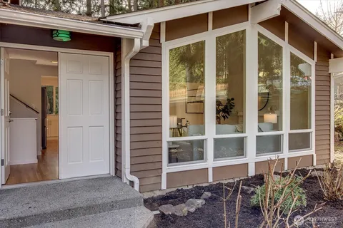 $1,398,800 | 11725 Northeast 102nd Place, Kirkland, WA 98033