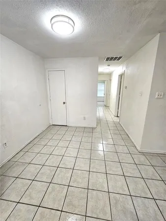 $330,000 | 2837 Avenue J, Fort Worth, TX 76105