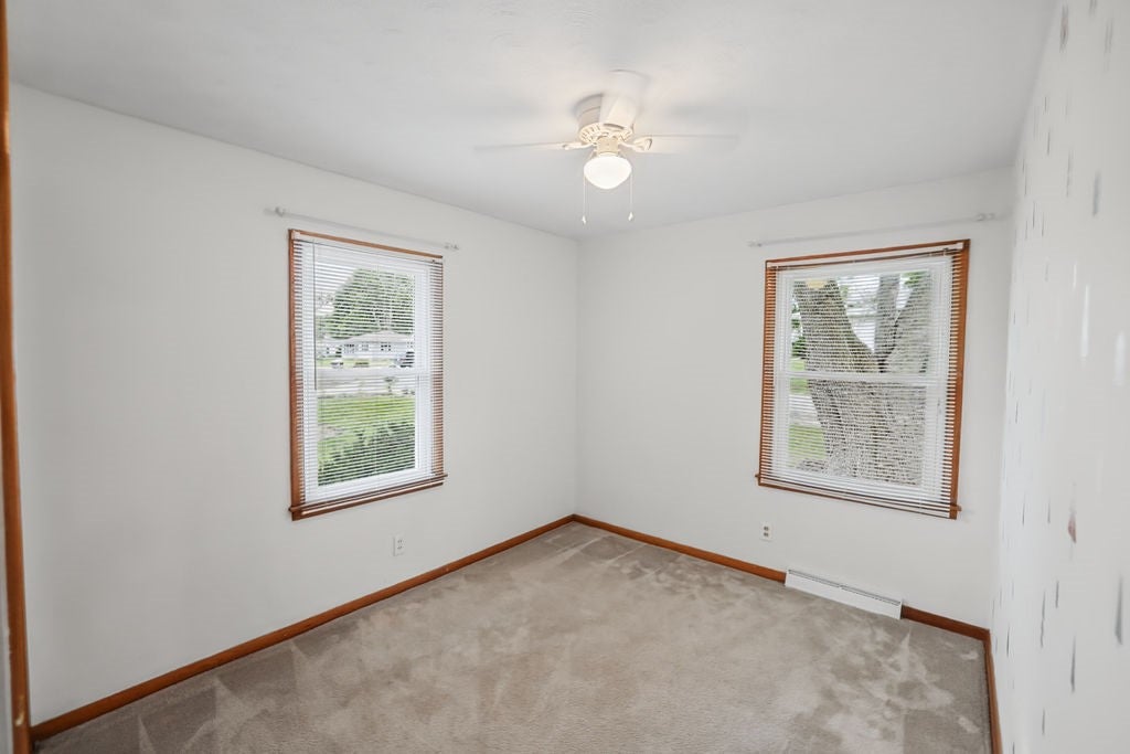 4375 East Du Frain Avenue Decatur, IL 62526 - Photo 12 of 31 Gallery Image 12