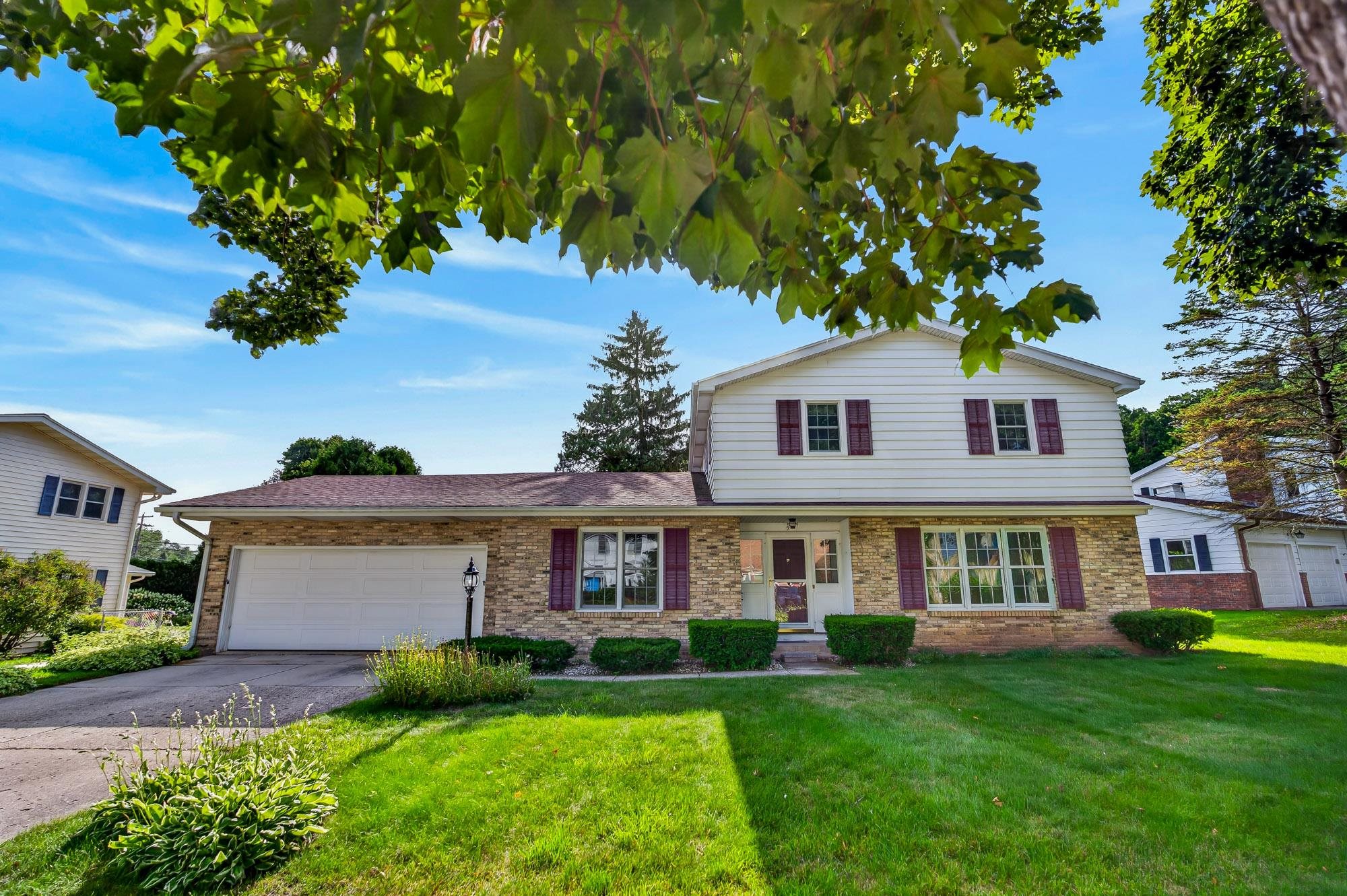 5 Parklawn Place Madison, WI 53705 - Photo 55 of 58