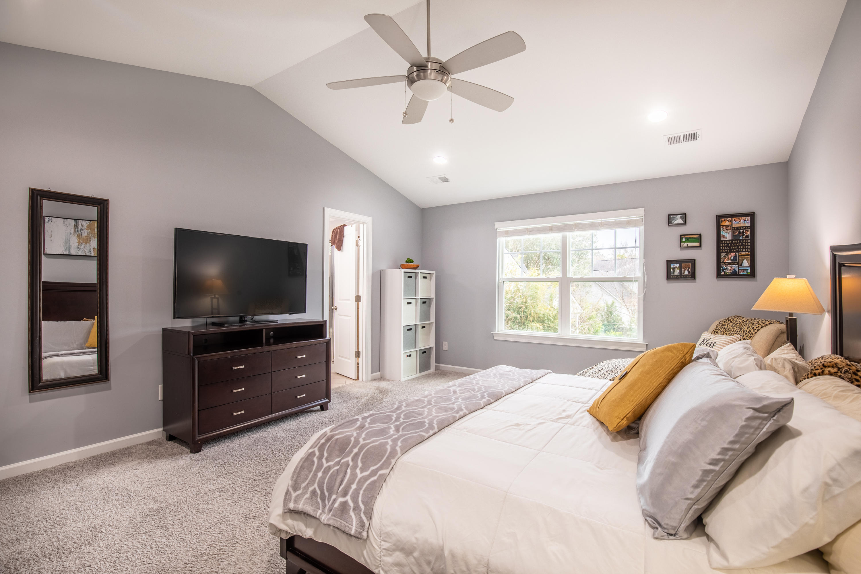 1067 Fort Johnson Road Charleston, SC 29412 - Photo 20 of 34 1067 Primary Bed2
