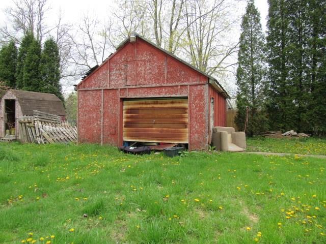 339 Whitestown Road Butler, PA 16001 - Photo 13 of 17