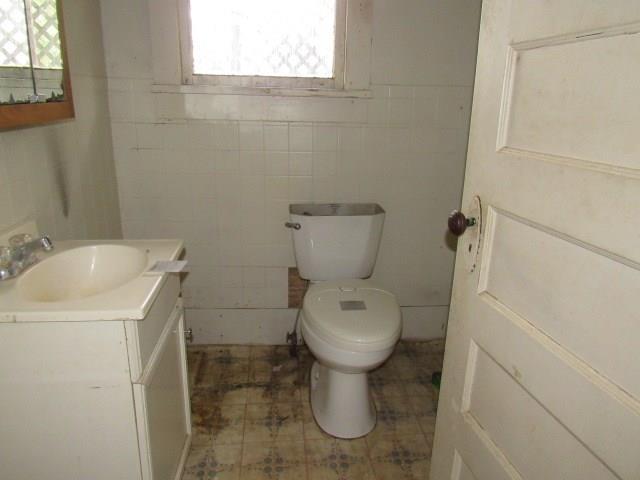 339 Whitestown Road Butler, PA 16001 - Photo 7 of 17