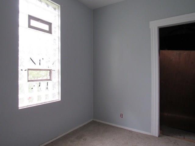 339 Whitestown Road Butler, PA 16001 - Photo 8 of 17