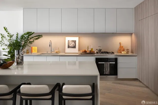 $895,000 | 1 Bristol Court, Unit 217, San Francisco, CA 94130