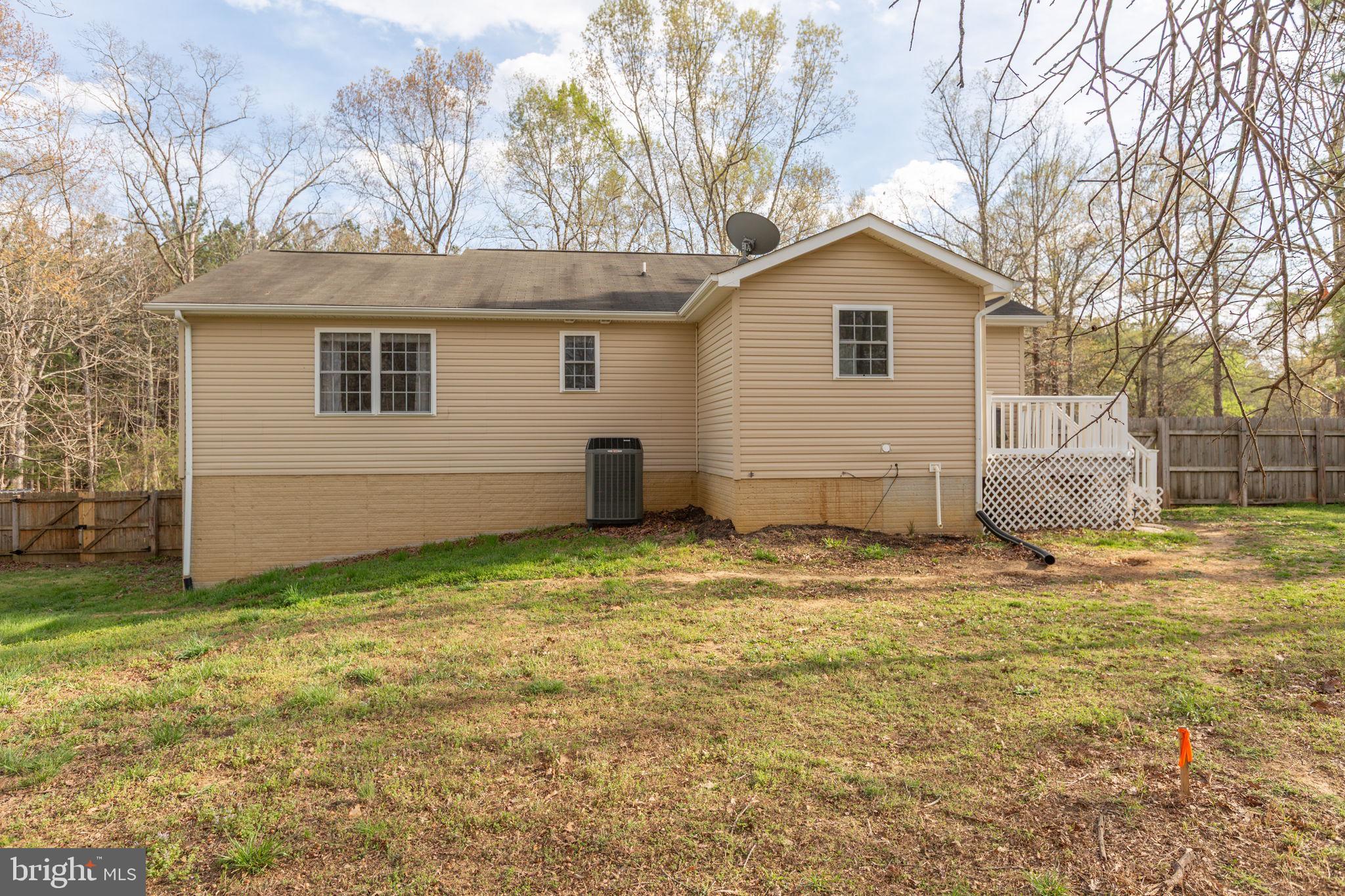 16283 Round Hill Road King George, VA 22485 - Photo 10 of 37 Gallery Image 10