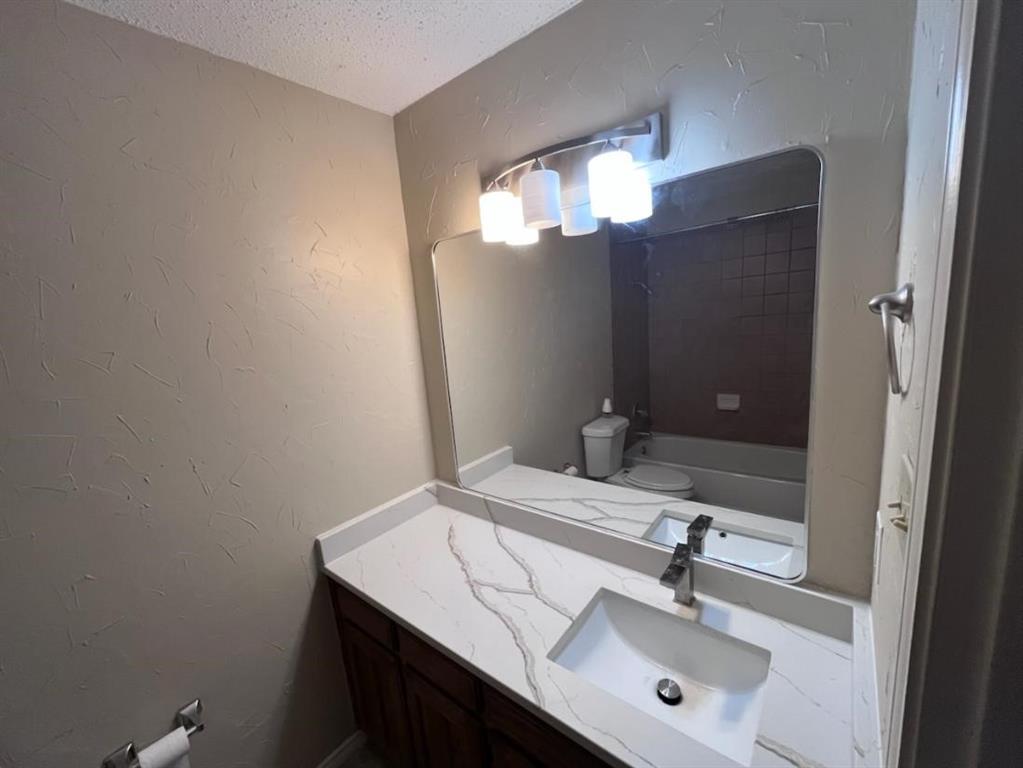 7624 Cedarhill Road Watauga, TX 76148 - Photo 10 of 11 Gallery Image 10