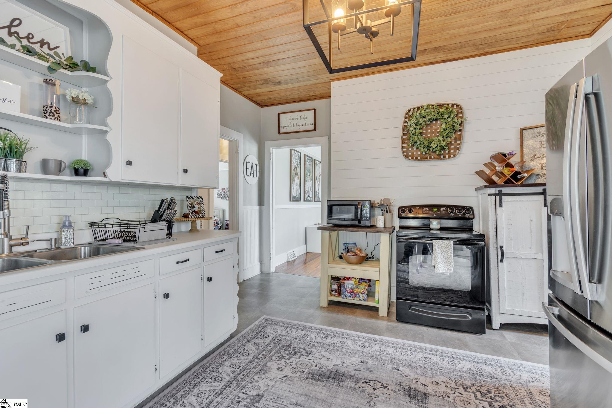 1 Lawrence Street Lyman, SC 29365 - Photo 10 of 25