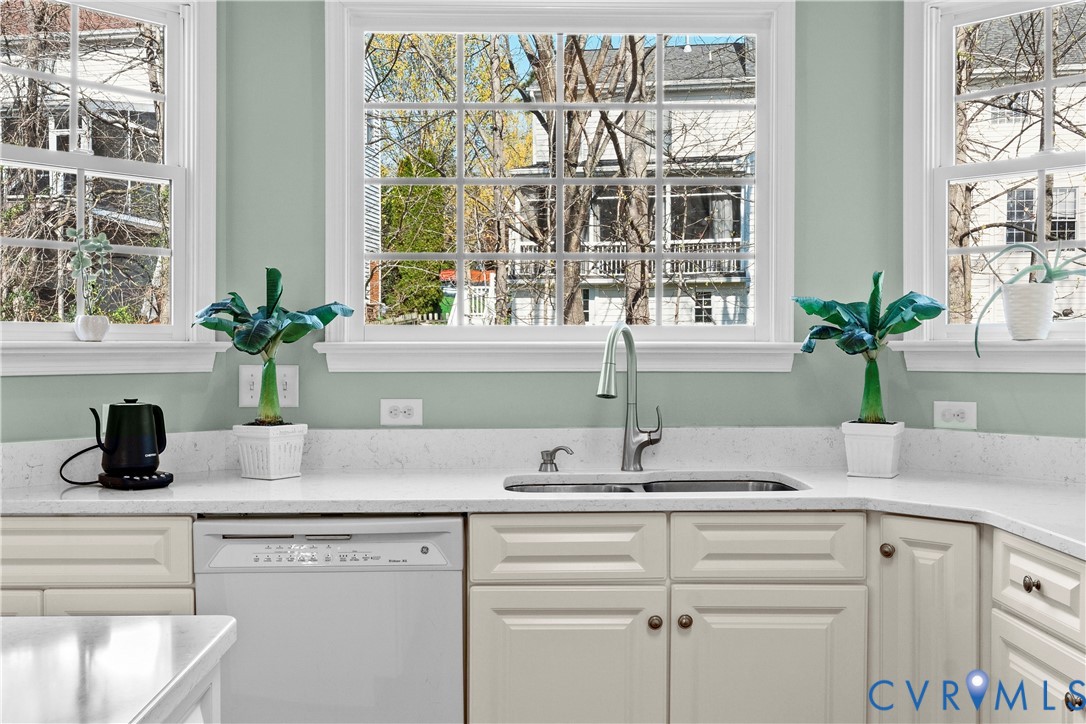 700 Heth Place Midlothian, VA 23114 - Photo 22 of 63