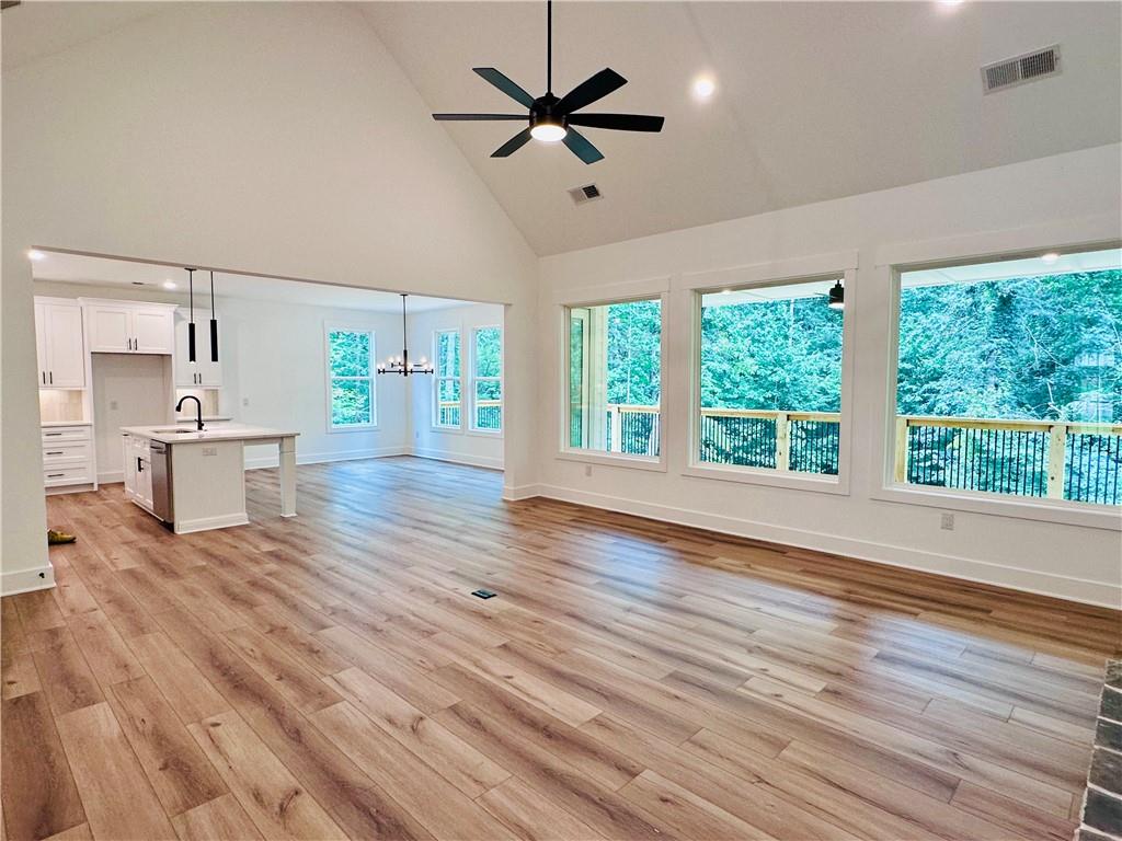 6312 Woodstock Road Acworth, GA 30102 - Photo 6 of 44