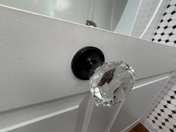 $259,900 | 683 Bowers Street, Clawson, MI 48017