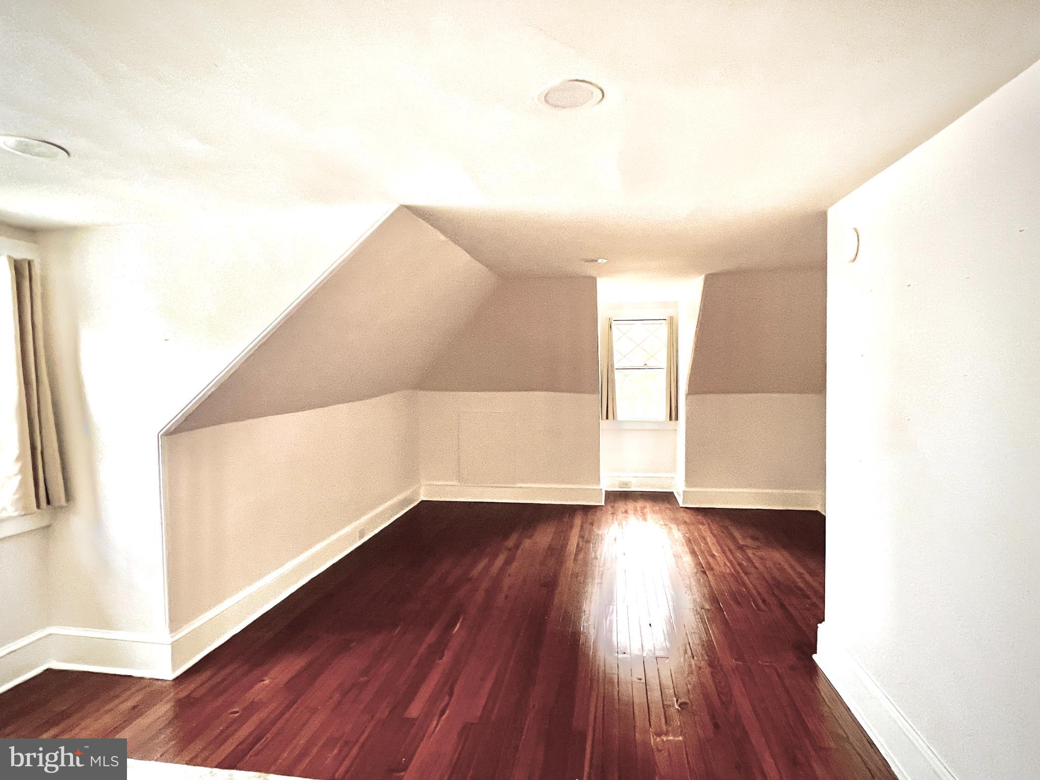 38 Walnut Street Haddonfield, NJ 08033 - Photo 11 of 20