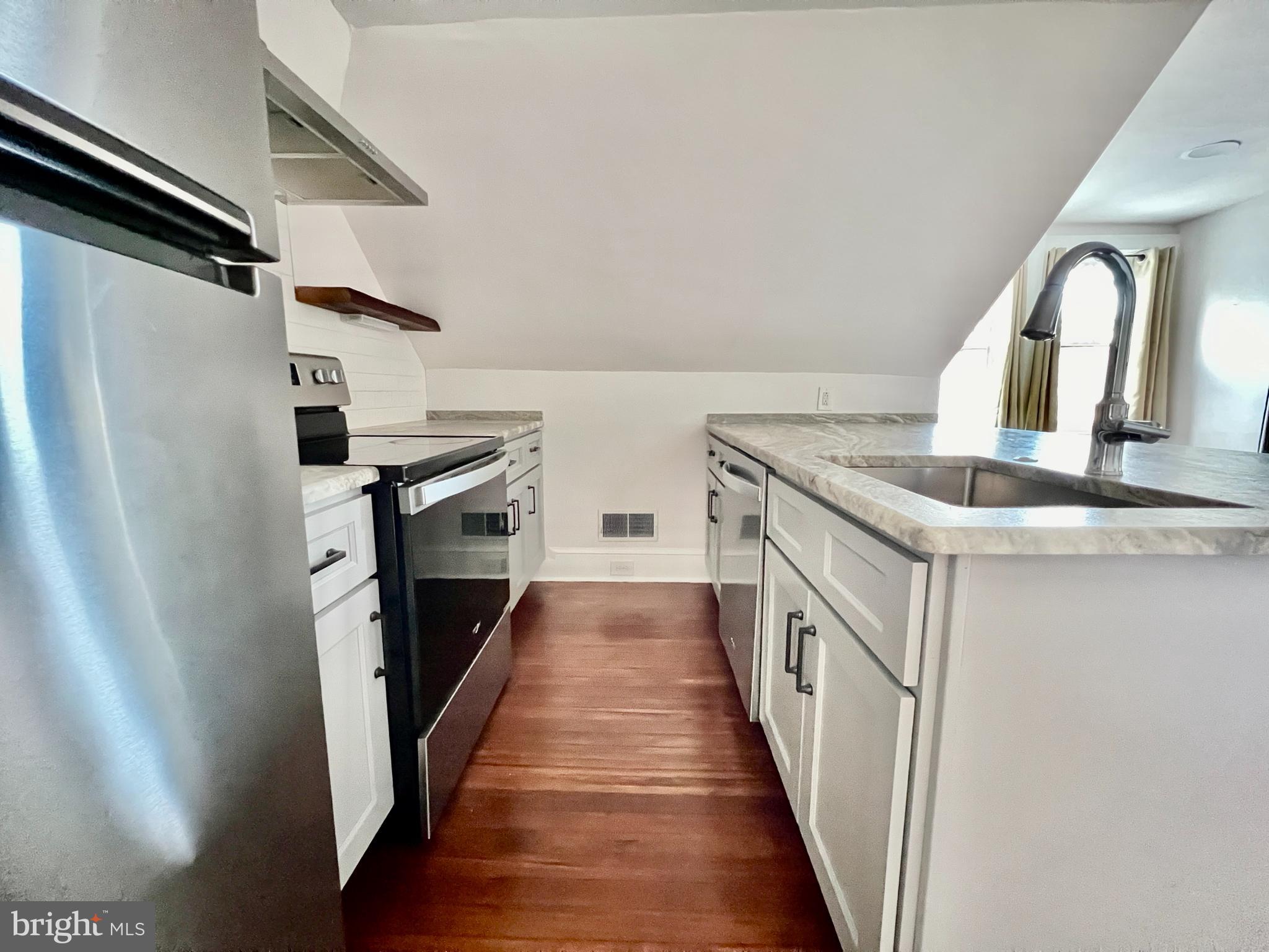 38 Walnut Street Haddonfield, NJ 08033 - Photo 16 of 20