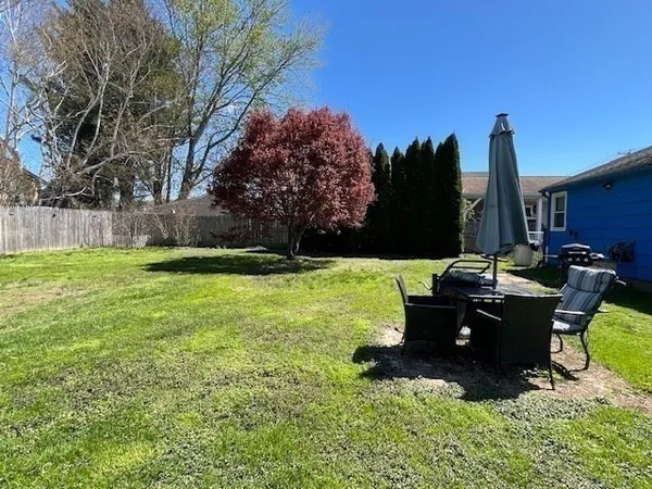$319,900 | 44 Wilson Avenue, Chicopee, MA 01013