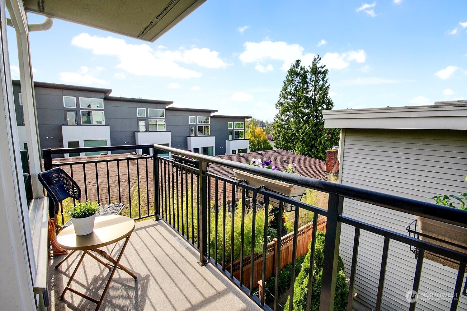 4149 Southwest Frontenac Street, Unit B Seattle, WA 98136 - Photo 38 of 40 Gallery Image 38