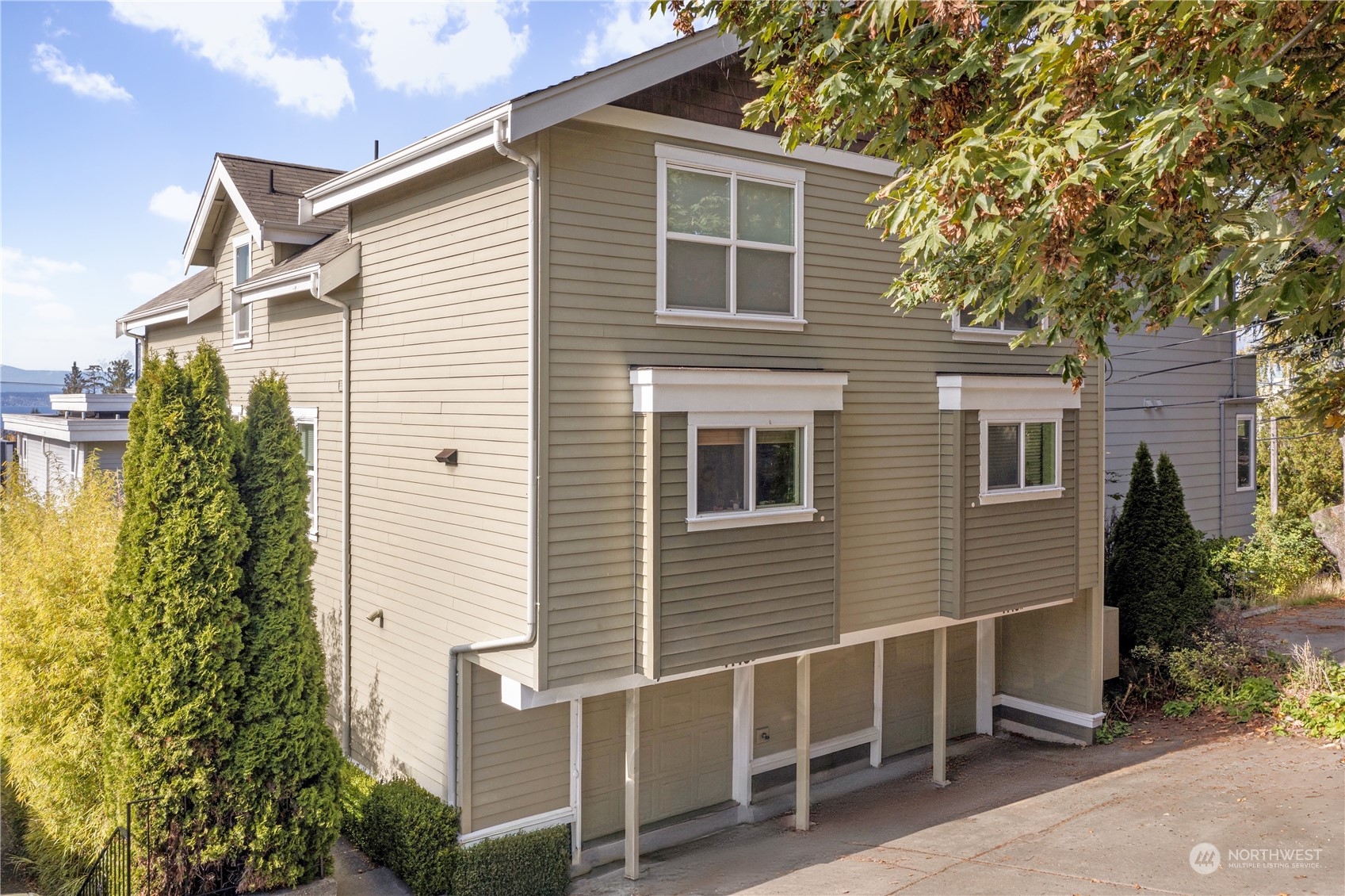 4149 Southwest Frontenac Street, Unit B Seattle, WA 98136 - Photo 39 of 40 Gallery Image 39