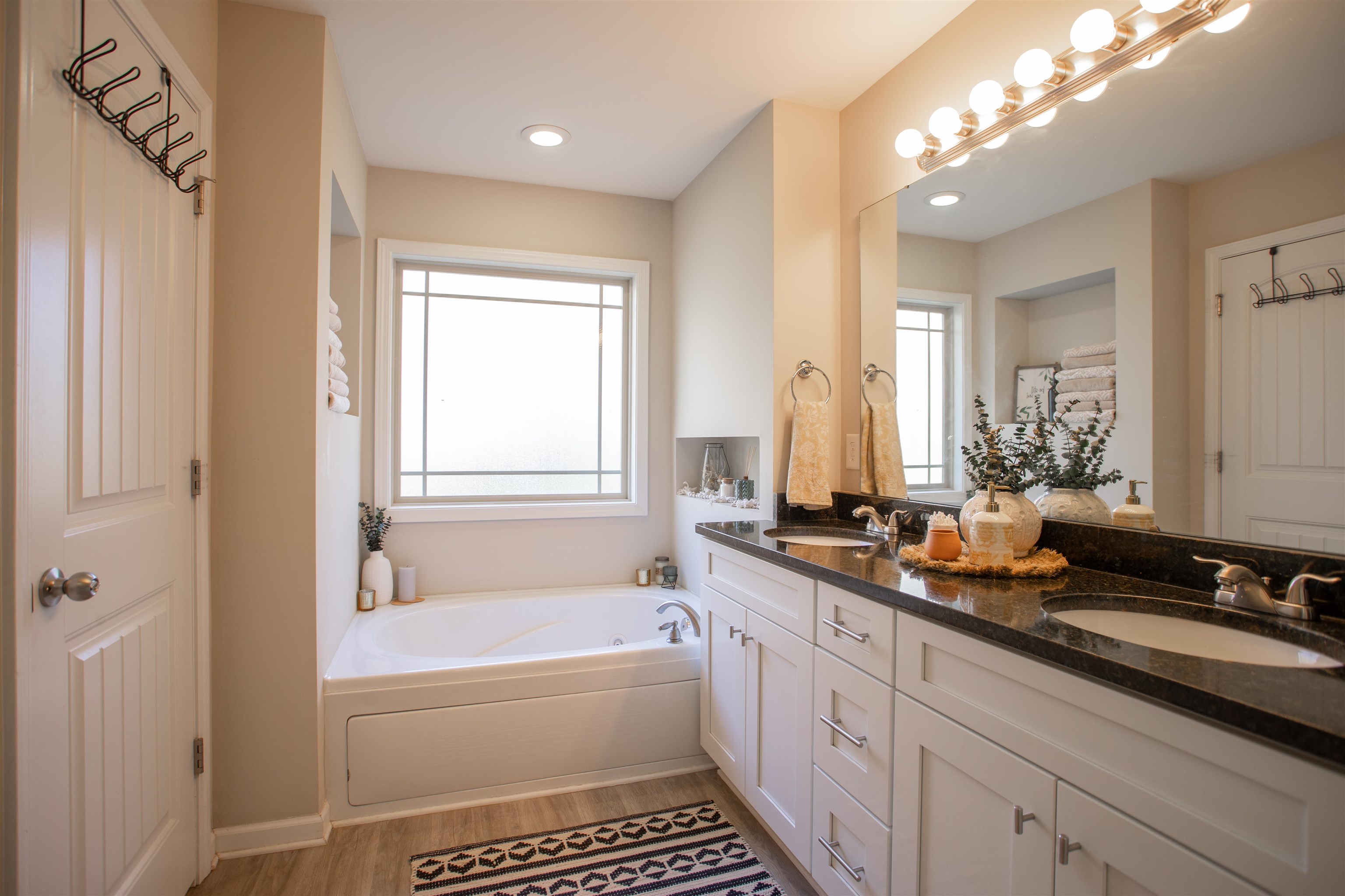 115 Hunter Ridge Court Boiling Springs, SC 29316 - Photo 15 of 24 Gallery Image 15