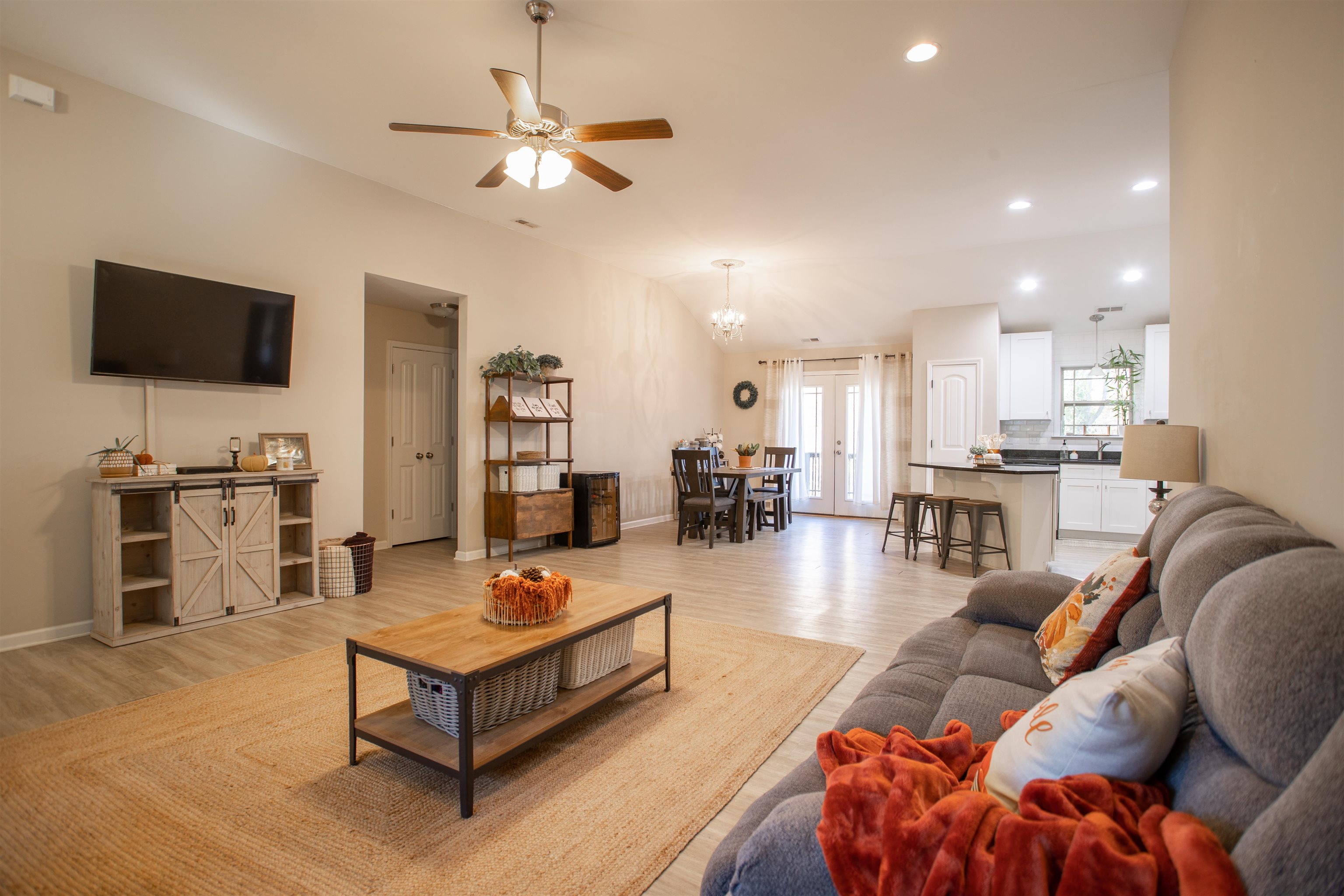 115 Hunter Ridge Court Boiling Springs, SC 29316 - Photo 5 of 24 Gallery Image 5