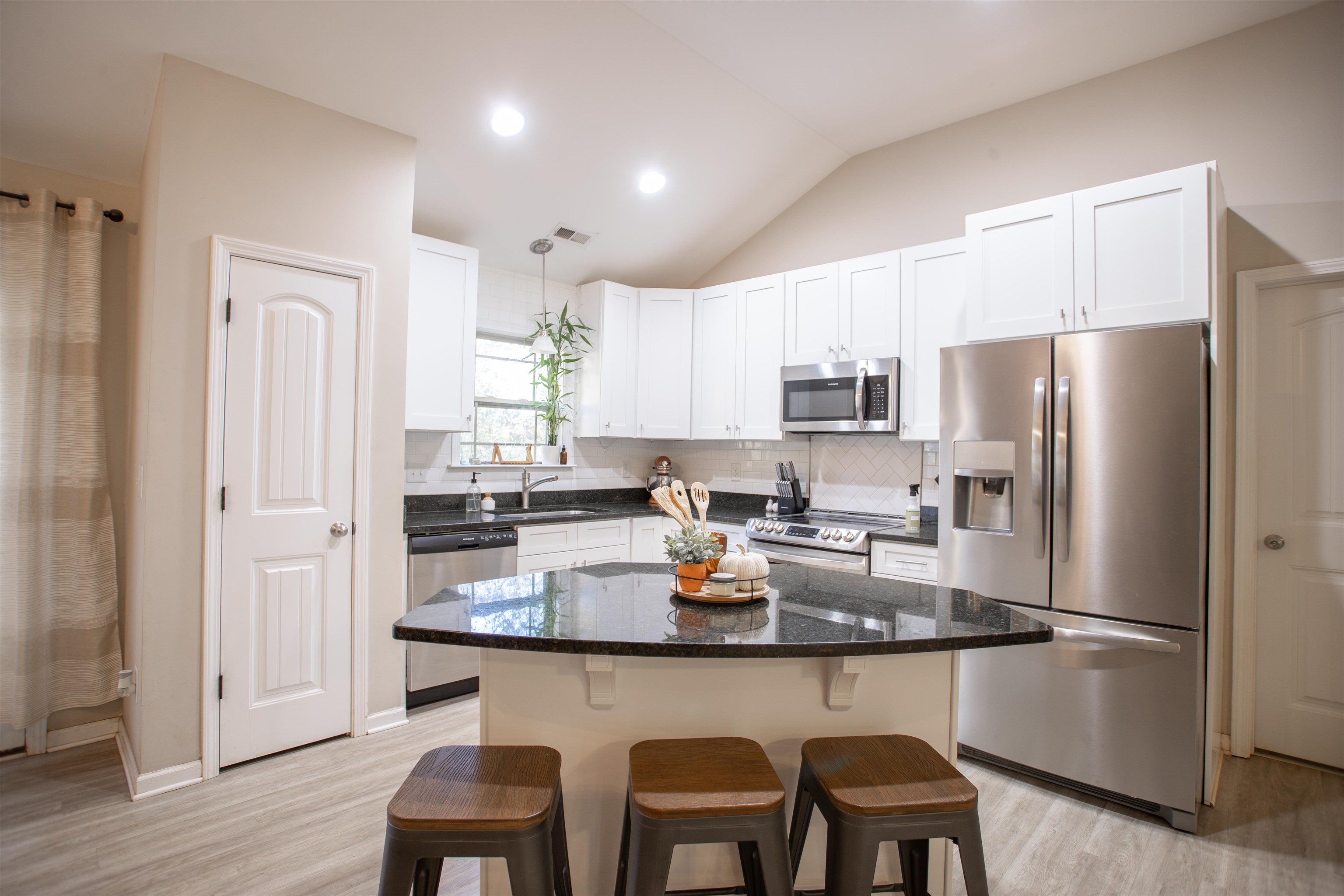 115 Hunter Ridge Court Boiling Springs, SC 29316 - Photo 9 of 24 Gallery Image 9