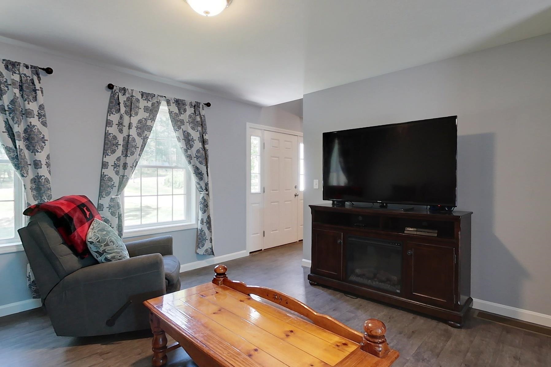 70 Russell Hill Road Brookline, NH 03033 - Photo 13 of 31